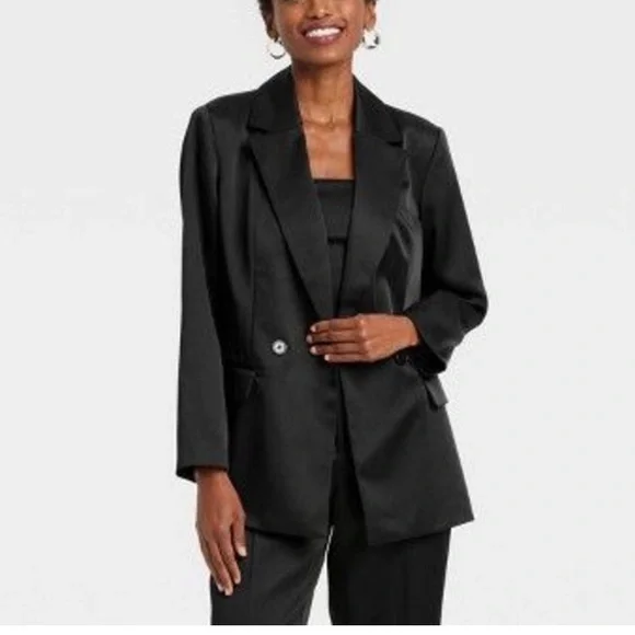 Black satin blazer - oversized relaxed fit collared & button front detail - Picture 2 of 11